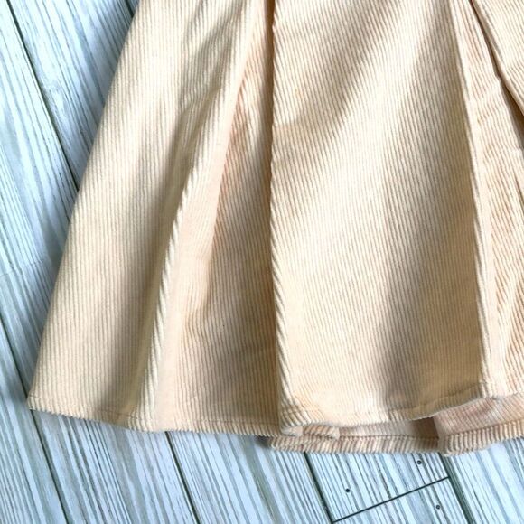 NWT NEW So Goods for Life Junior Pleated English Cream Corduroy Mini Skirt - Picture 3 of 16
